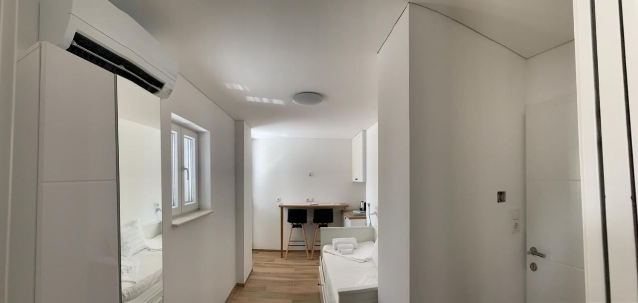Studio Apartment Zara Kültér fotó